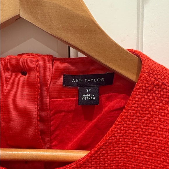 Ann Taylor Flap Pocket Shift Dress - Picture 3 of 9